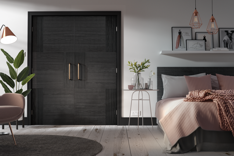 Charcoal-Black-Seis-LifeStyle