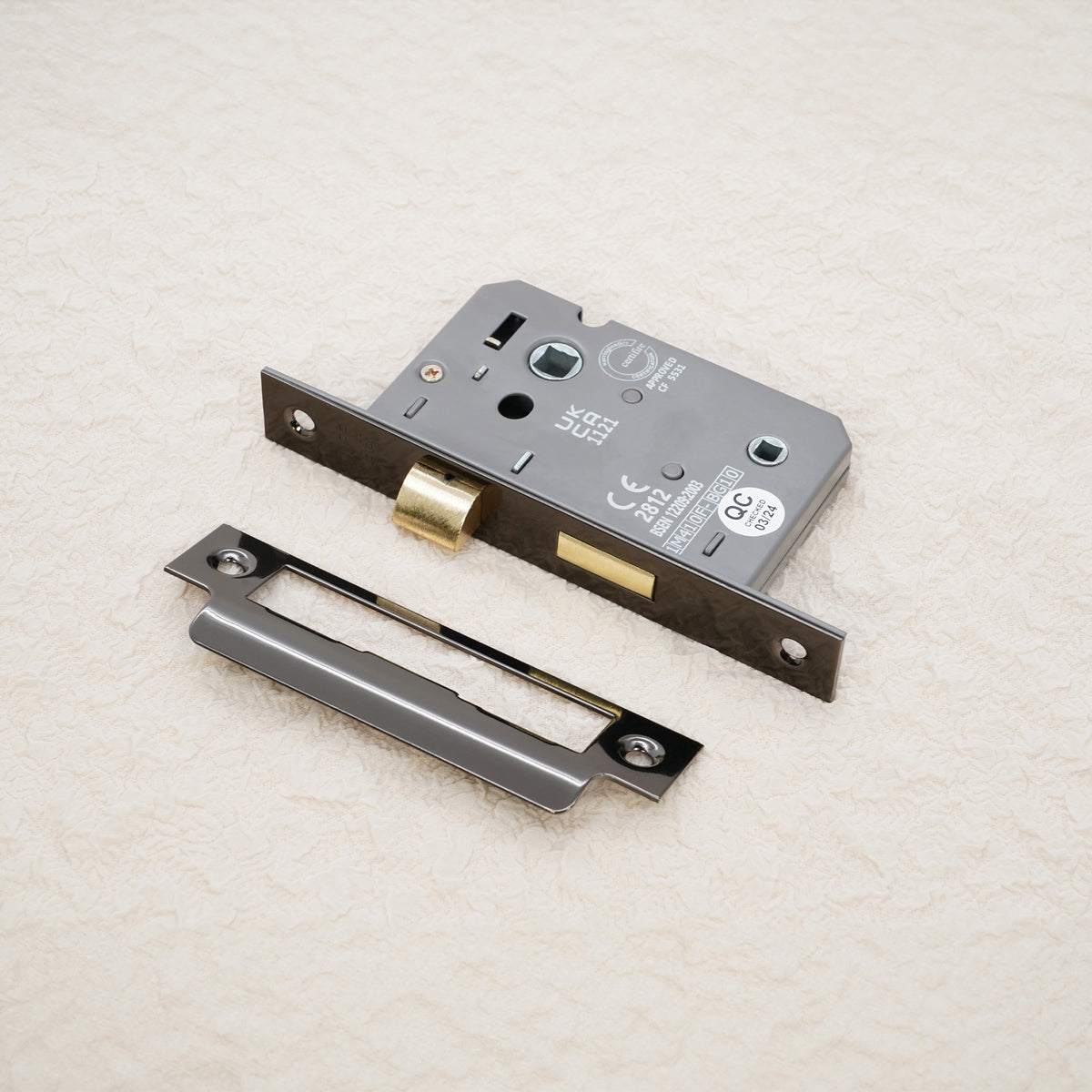 3" CE 3 Lever Bathroom Lock FD60 - Black Nickel