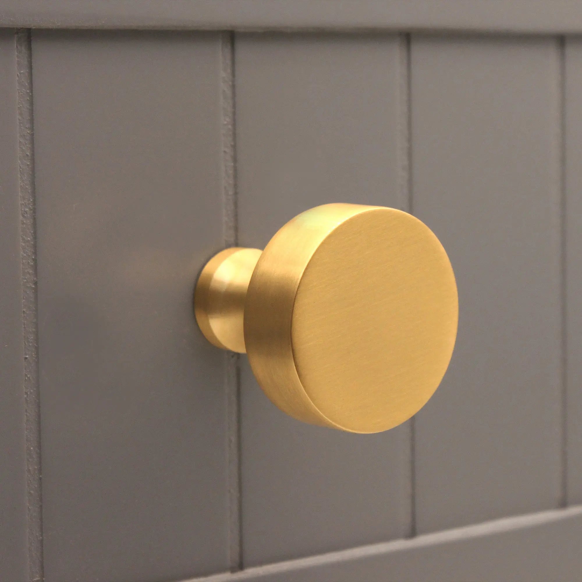 Round Cupboard Knob Satin Brass Spira