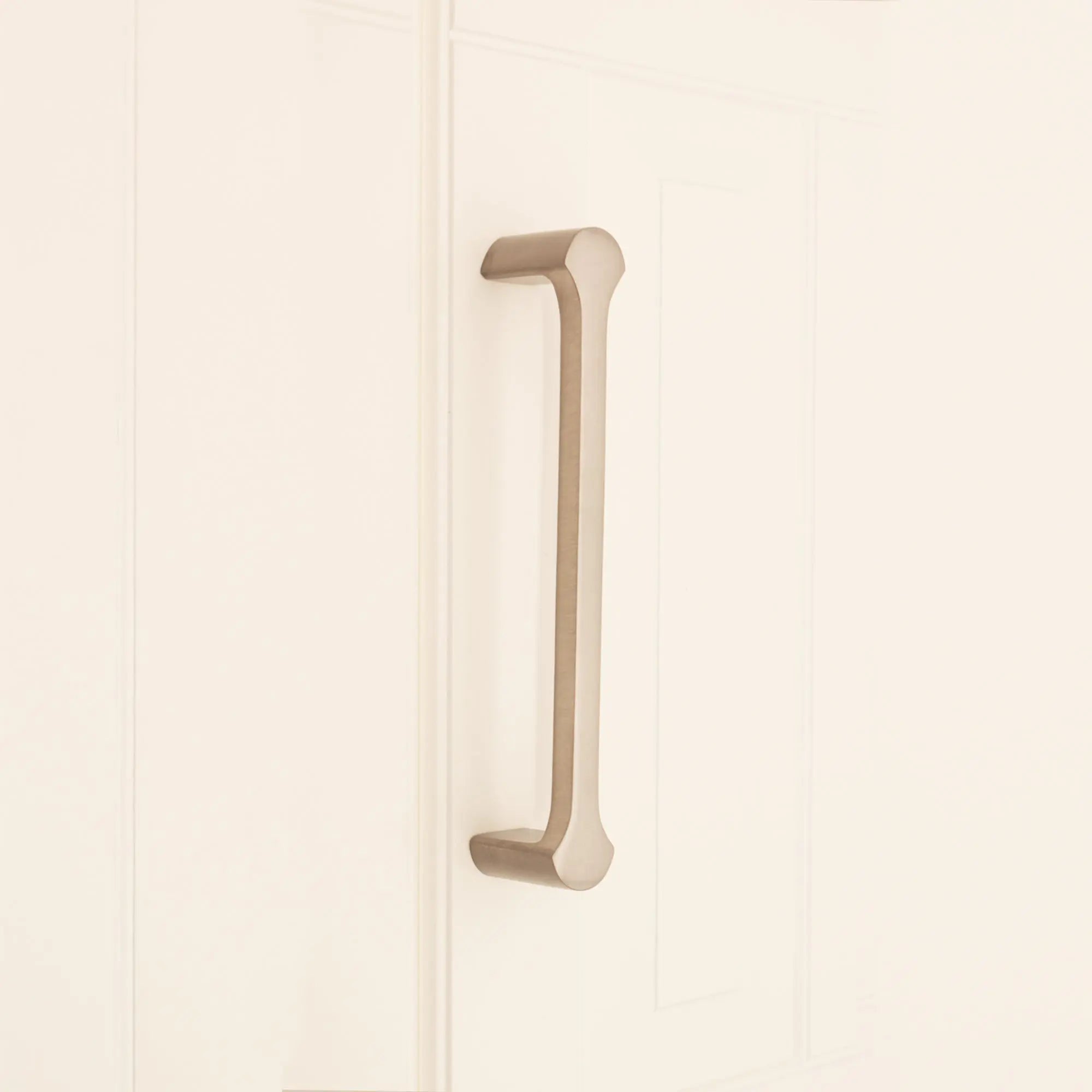 Tulip Pull Handle 165mm Satin Nickel Spira