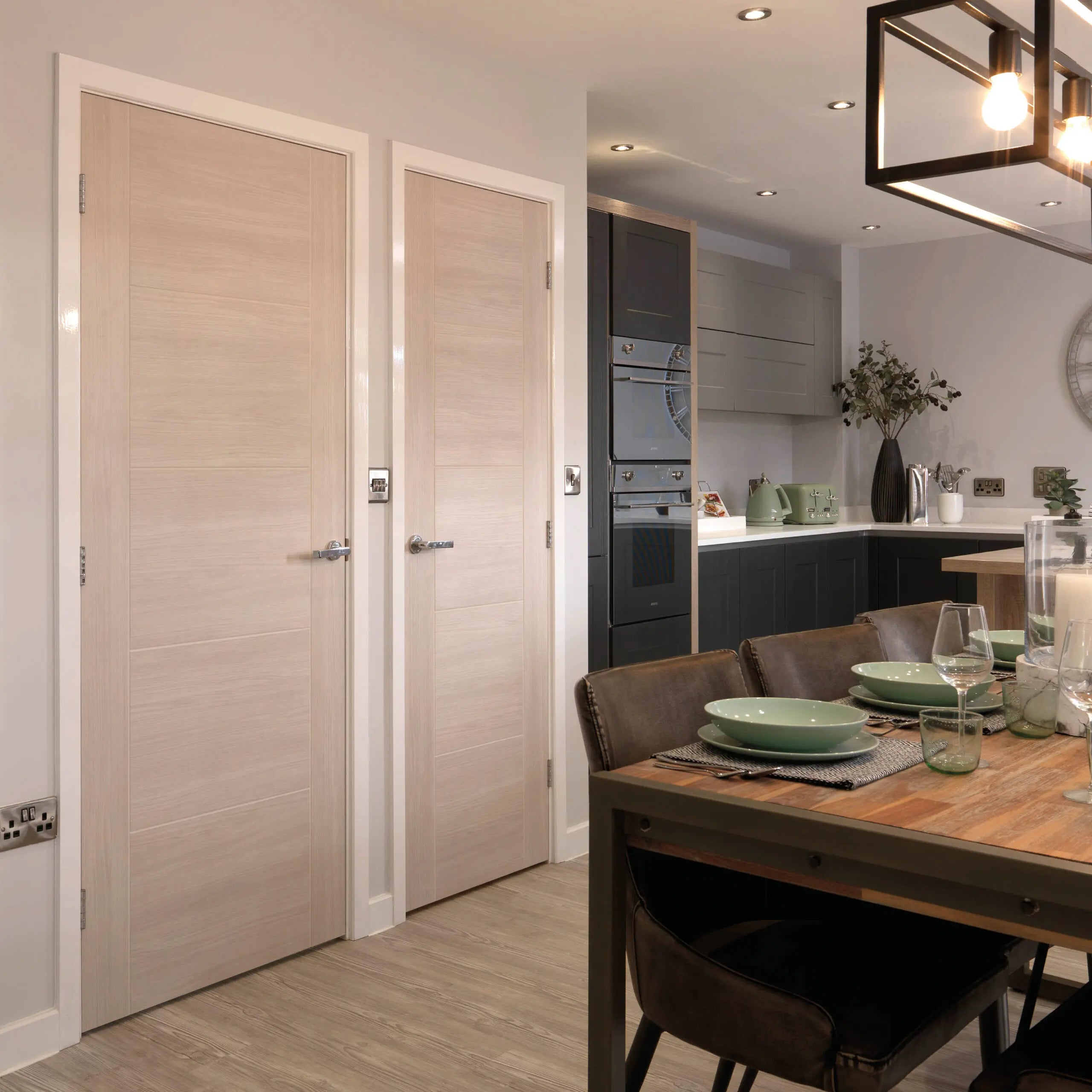 Tigris Ivory Fire Door