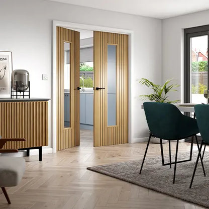 Aria Oak Glazed Internal Door