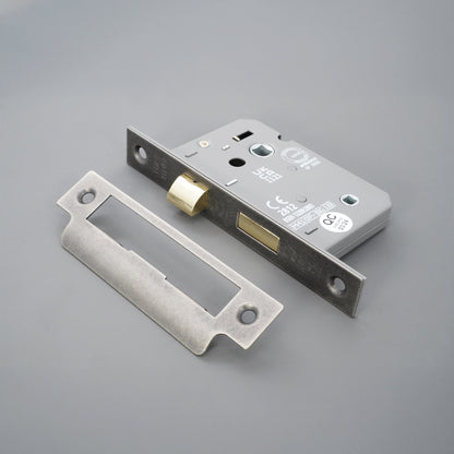 2.5" CE 3 Lever Bathroom Lock FD60 - Pewter
