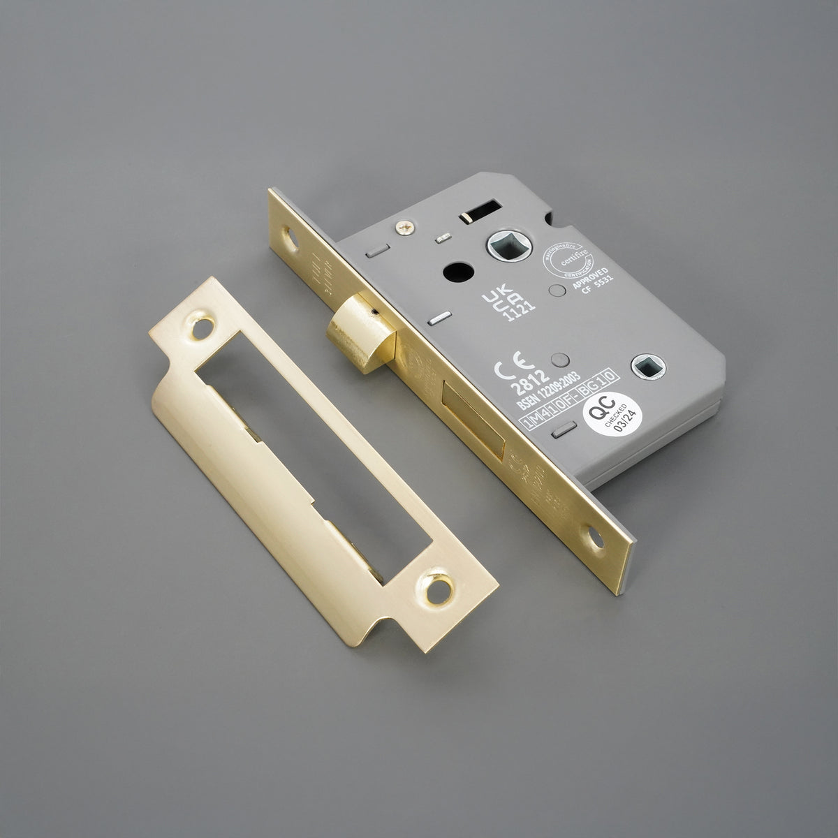 2.5" CE 3 Lever Bathroom Lock FD60 - Satin Brass