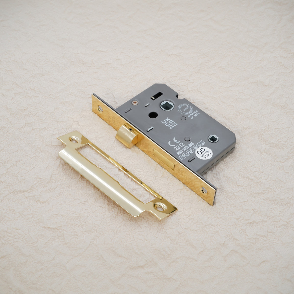3" CE 3 Lever Bathroom Lock FD60 - Electro Brass