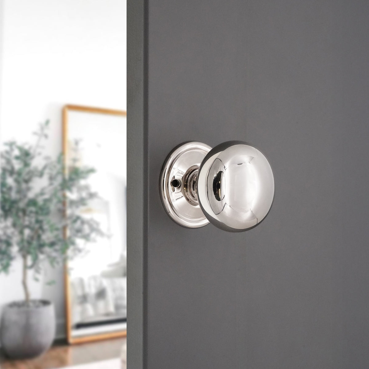 Cottage Large 50mm Rim/Mortice Door Knob Polished Nickel