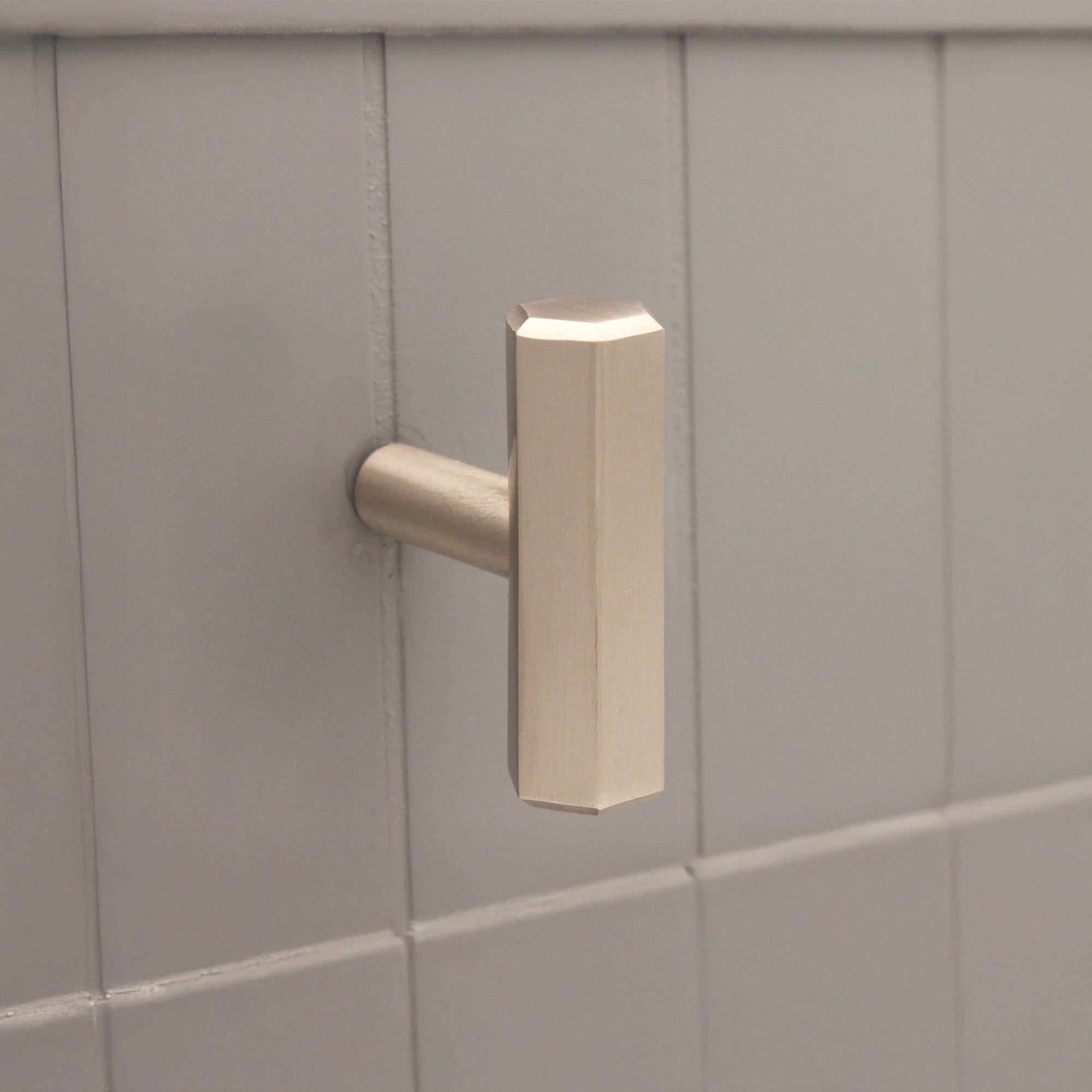 Hexagonal T bar Cupboard Pull Satin Silver
