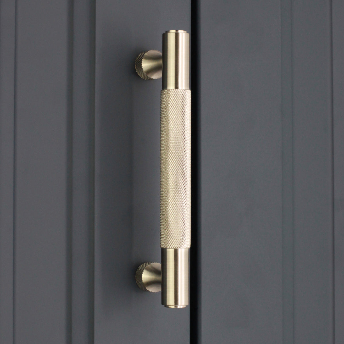 Knurled Bar Handles Small Satin Silver