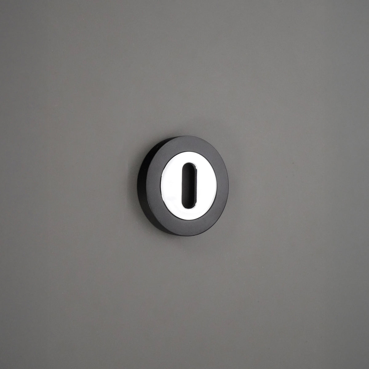 Oval Standard Escutcheon Black/Chrome